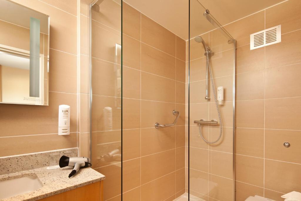 Hotel Ibis Centre 3*